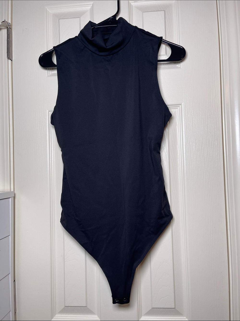 Good American Black Sleeveless Turtleneck Bodysuit - Streamlined Fit